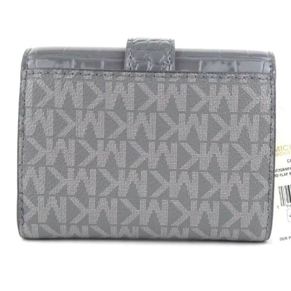 MICHAEL KORS CARMEN MEDIUM FLAP LOGO AND FAUX LEATHER WALLET 
HEATHER GREY NWT - Picture 2 of 6